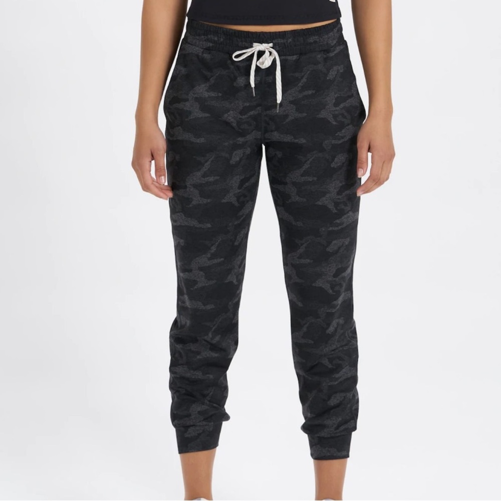 Vuori Performance Joggers - image 1